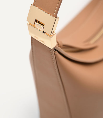 Jatte Hobo Bag