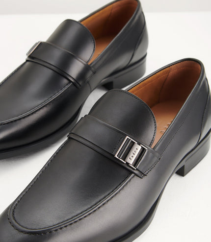 Side Buckled Loafers - Black