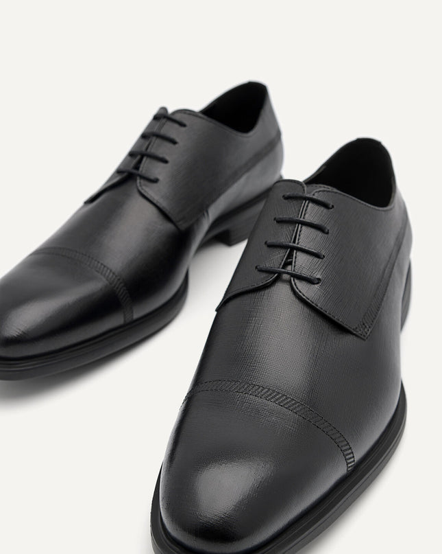 Altitude Lightweight Embossed Derby Shoes
