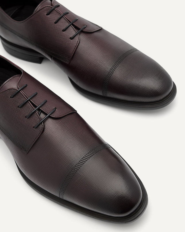 Altitude Lightweight Embossed Derby Shoes
