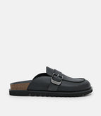 39 / Black