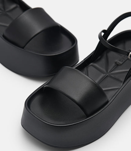 Aster Platform Sandals