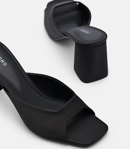 Peggy Heel Sandals - Black
