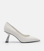 White / 34