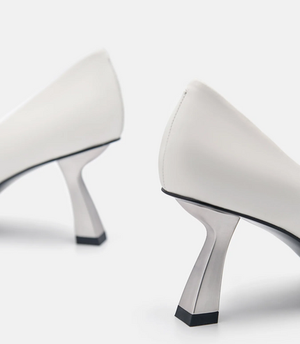 Amelie Leather Pumps - White