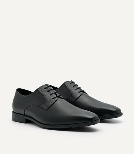 Altitude Lightweight Leather Derby Shoes - Black