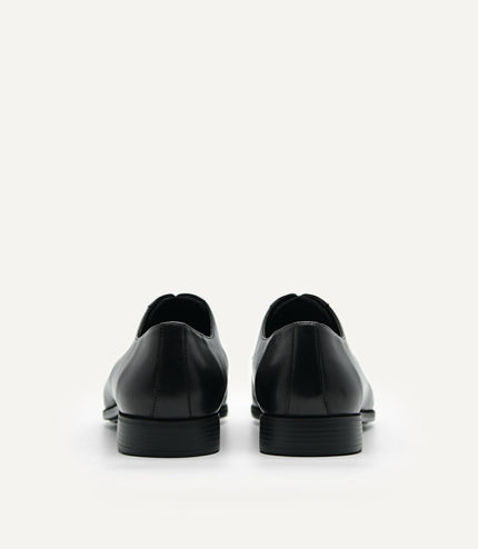Altitude Lightweight Leather Derby Shoes - Black