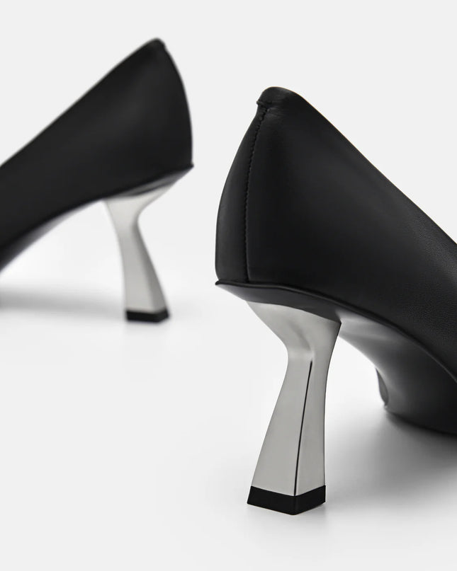 Amelie Leather Pumps - Black