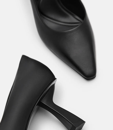 Amelie Leather Pumps - Black