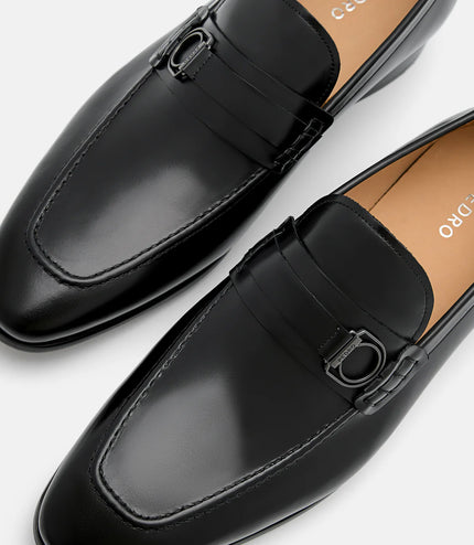 Leather Buckle Loafers - Black