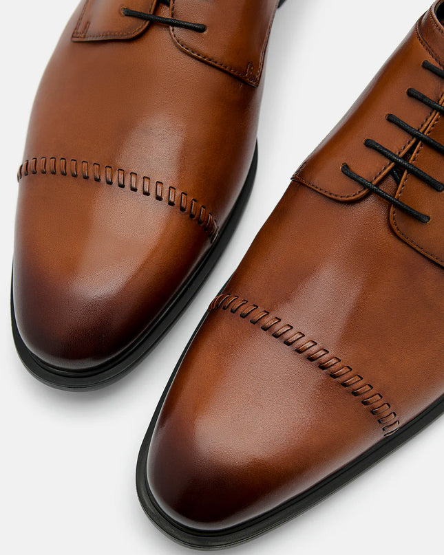 Altitude Lightweight Leather Derby Shoes - Cognac