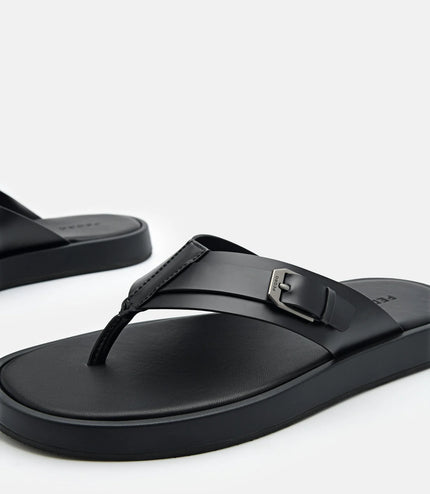 Buckle Thong Sandals - Black