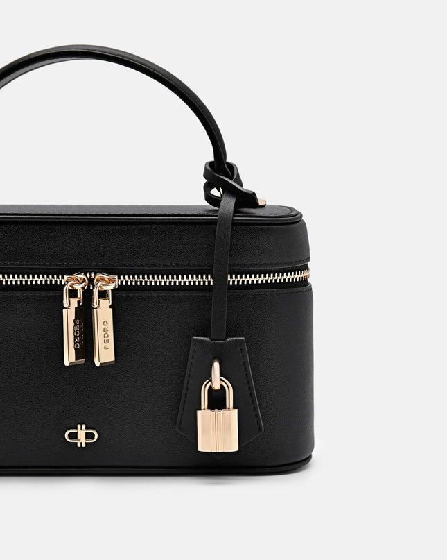 Ari Leather Shoulder Bag - Black