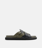 Military Green / 39
