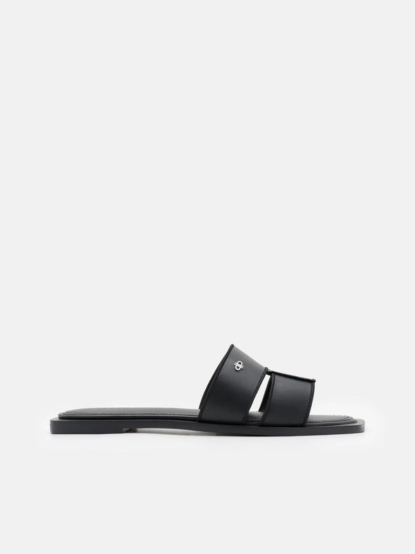 Iza Sandals - Black