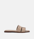 Light Taupe / 35