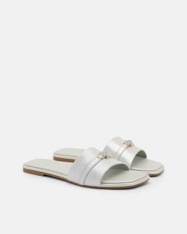 Leather Sandals - Silver