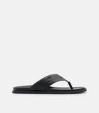Black Embossed / 39