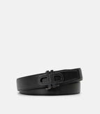 Black Embossed / 105