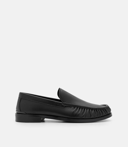 Leather Pleated Loafers - Black