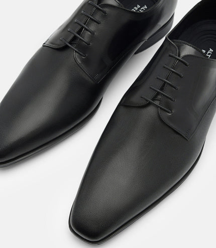 Altitude Lightweight Embossed Leather Derby Shoes - Black