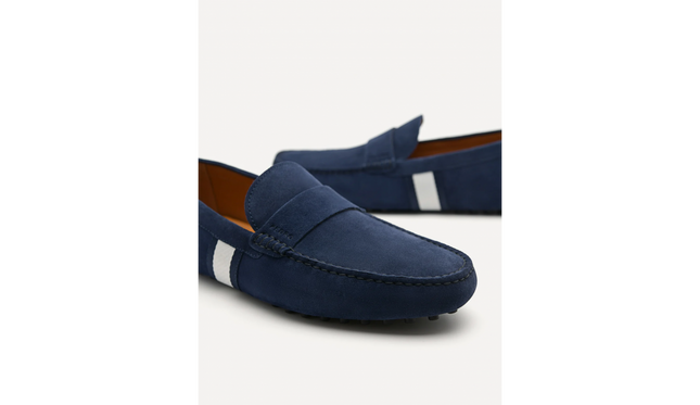 Leather Band Moccasins - Black