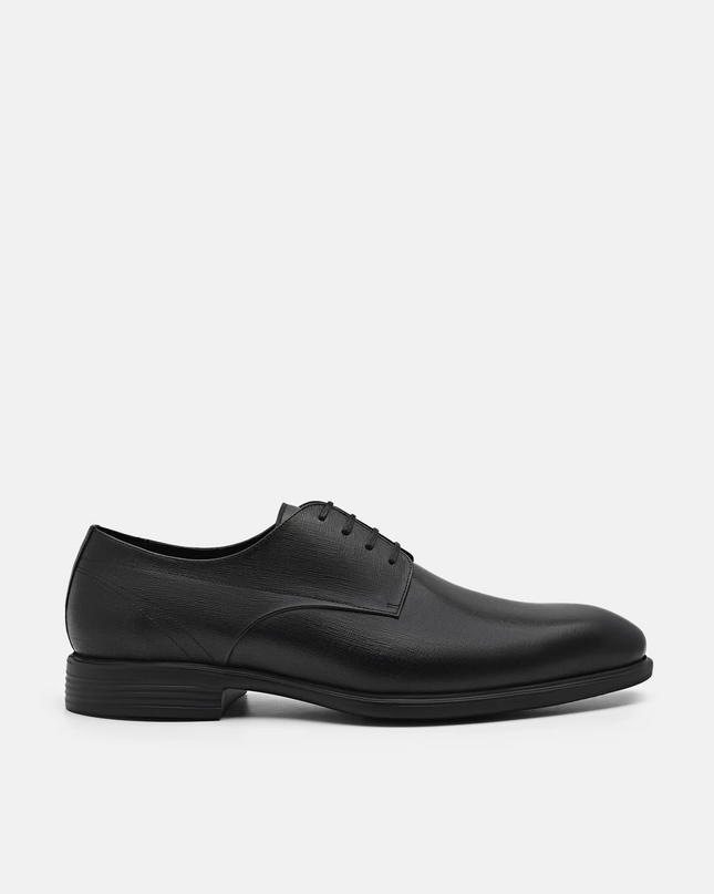 Altitude Lightweight Leather Derby Shoes
