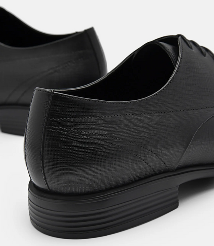 Altitude Lightweight Leather Derby Shoes