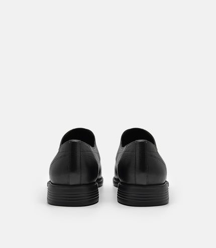Altitude Lightweight Leather Derby Shoes