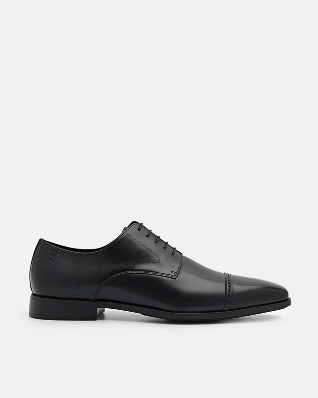 Altitude Lightweight Leather Brogue Derby Shoes - Black