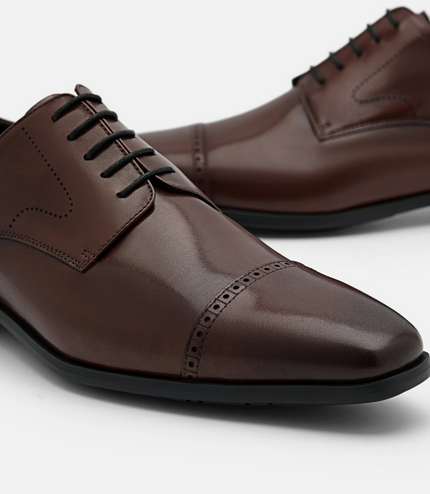 Altitude Lightweight Leather Brogue Derby Shoes - Brown
