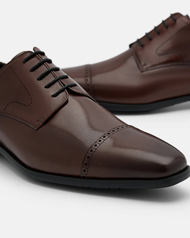 Altitude Lightweight Leather Brogue Derby Shoes - Brown