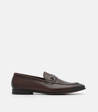 Brown / 39