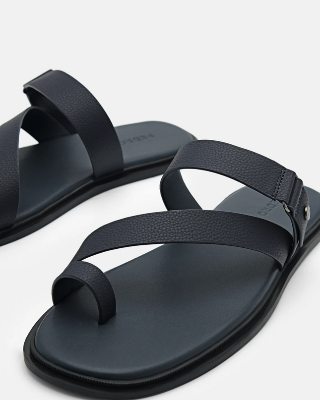 Oliver Toe Loop Sandals - Navy