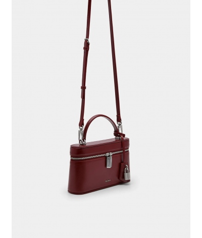Ari Shoulder Bag