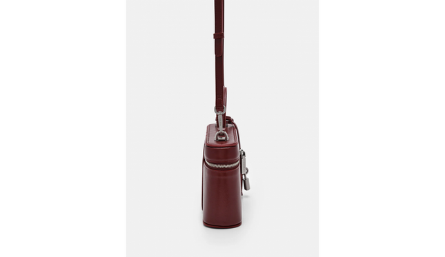 Ari Shoulder Bag