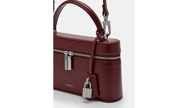Ari Shoulder Bag