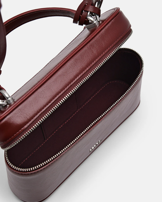 Ari Shoulder Bag