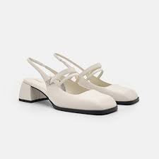 Tria Heel Pumps - Chalk