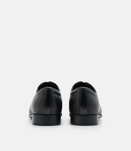 Altitude Lightweight Embossed Leather Derby Shoes - Black