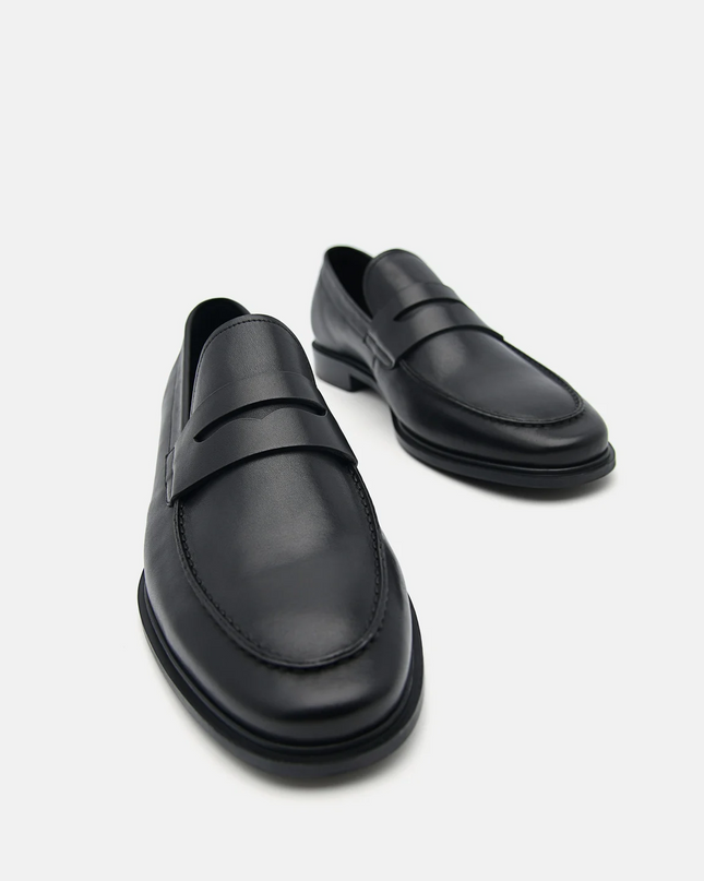 Bailey Calf Leather Loafers - Black