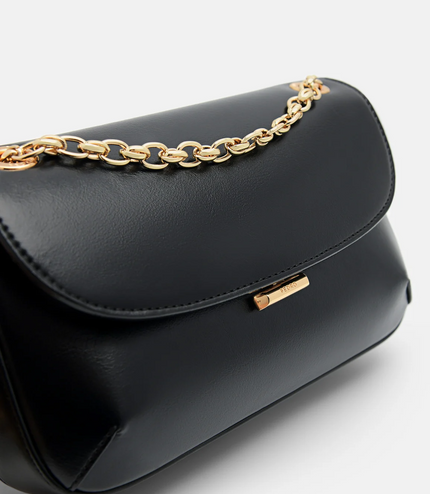 Mini Chainlink Shoulder Bag - Black