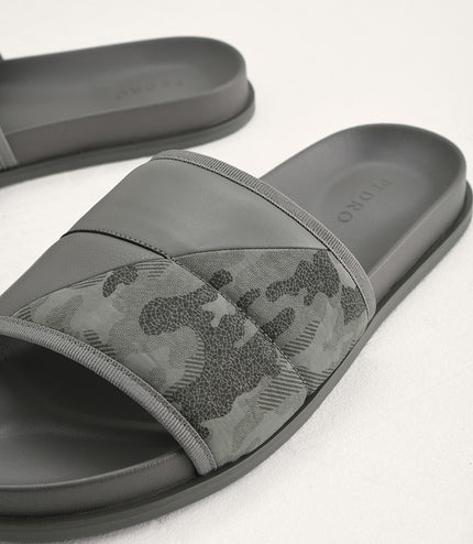 Camouflage Printed Sliders