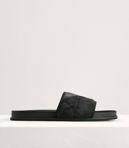 Camouflage Printed Sliders