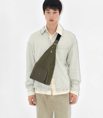 PEDRO Icon Leather Sling Pouch - Military Green