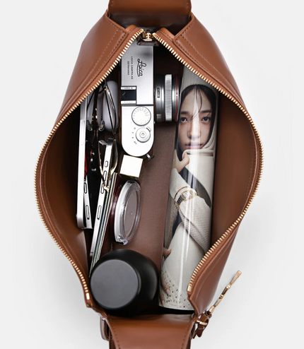 Alanis Shoulder Bag - Brown