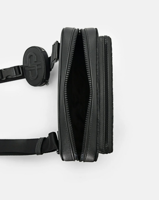 Flynn Crossbody Bag - Black2