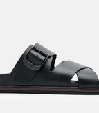 Black / 39