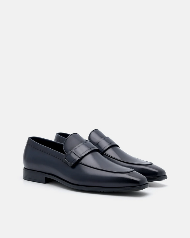 Altitude Lightweight Leather Penny Loafers - Navy