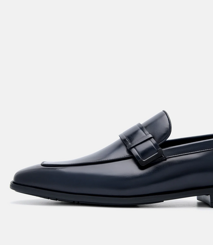 Altitude Lightweight Leather Penny Loafers - Navy